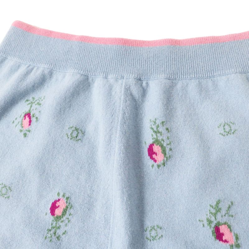 CHANEL 2022 P73869 P73823 100% Cashmere Coco Mark Button Knit Setup With Stones