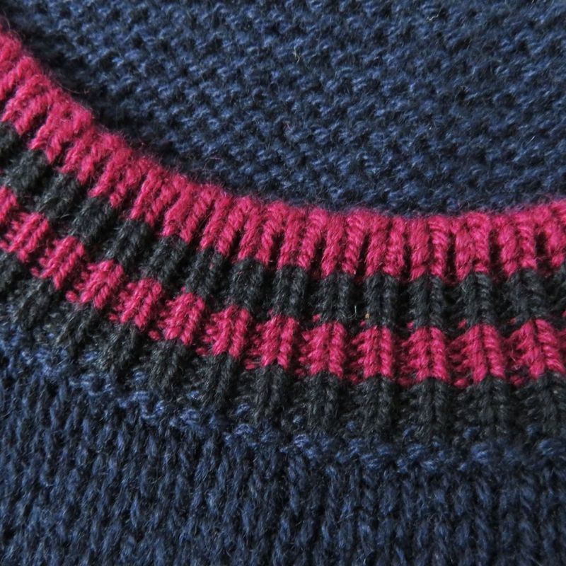 Hermes Italian Made Prada Women's Cashmere/silk Blend Sleeveless Knit