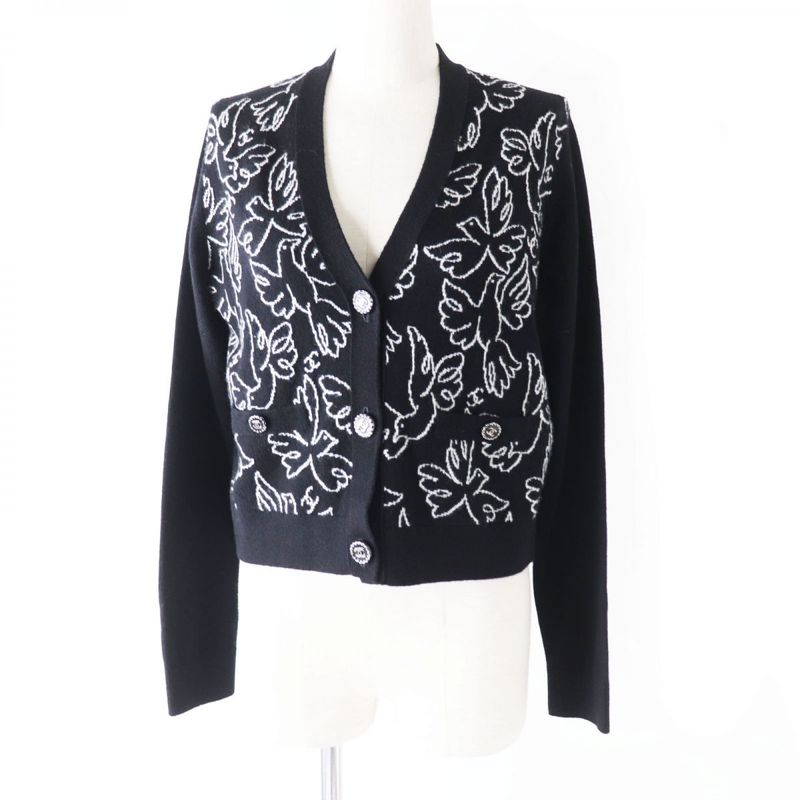 Hermes UK Made CHANEL 22C P72120 Women's Coco Button Cashmere Knit Cardigan