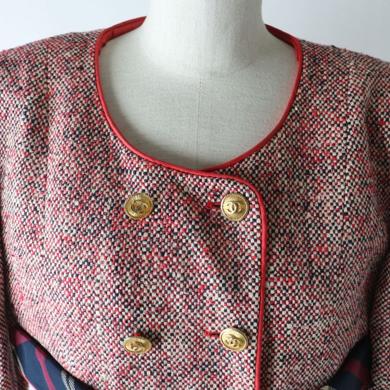 Vintage Rare CHANEL Jacket And Skirt Suit Set-up With Coco Buttons Ladies