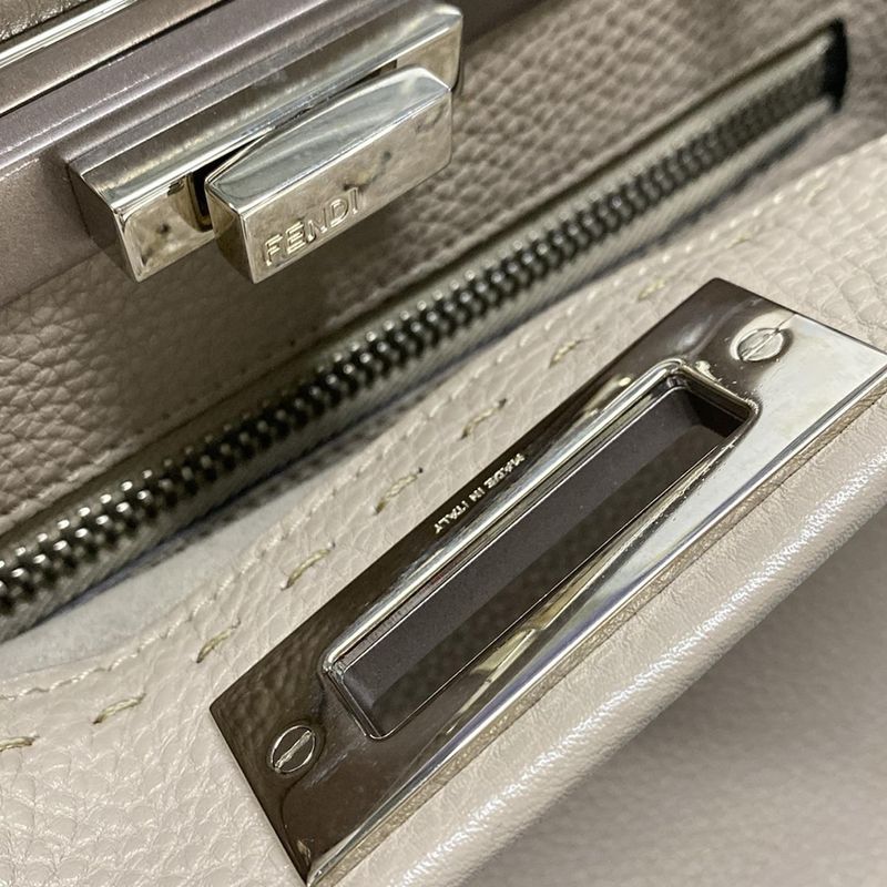 Fendi Handbag Peekaboo Iconic Medium/selleria 8bn290 Grey Beige Leather