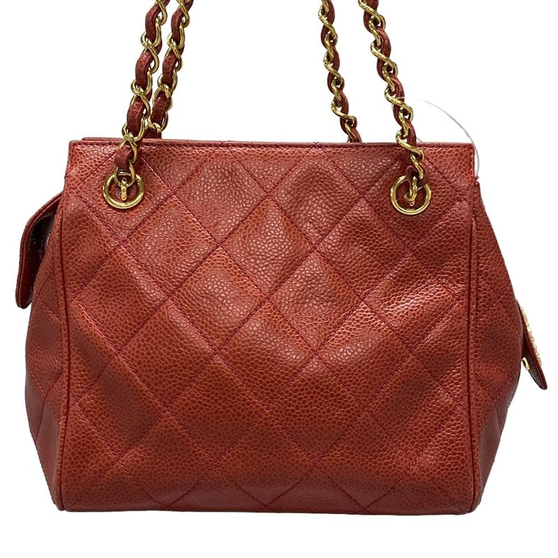 Chanel Shoulder Bag Matelasse Red Gold Hardware / Chain Shoulder