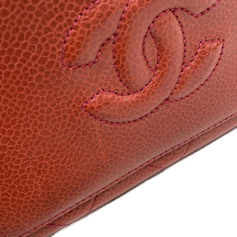 Chanel Shoulder Bag Matelasse Red Gold Hardware / Chain Shoulder