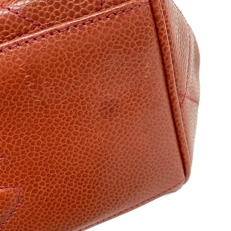 Chanel Shoulder Bag Matelasse Red Gold Hardware / Chain Shoulder