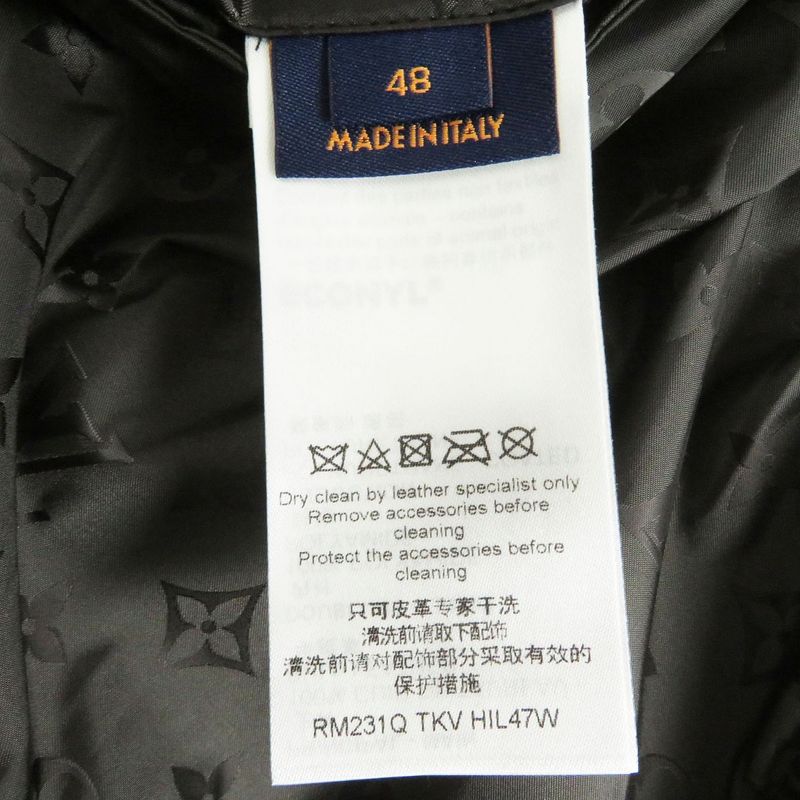 Louis Vuitton 23SS Monogram Logo Plate Leather And Nylon Reversible Blouson