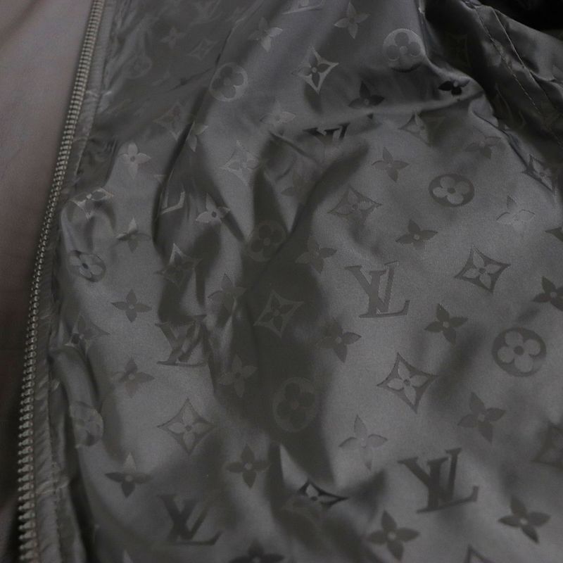 Louis Vuitton 23SS Monogram Logo Plate Leather And Nylon Reversible Blouson