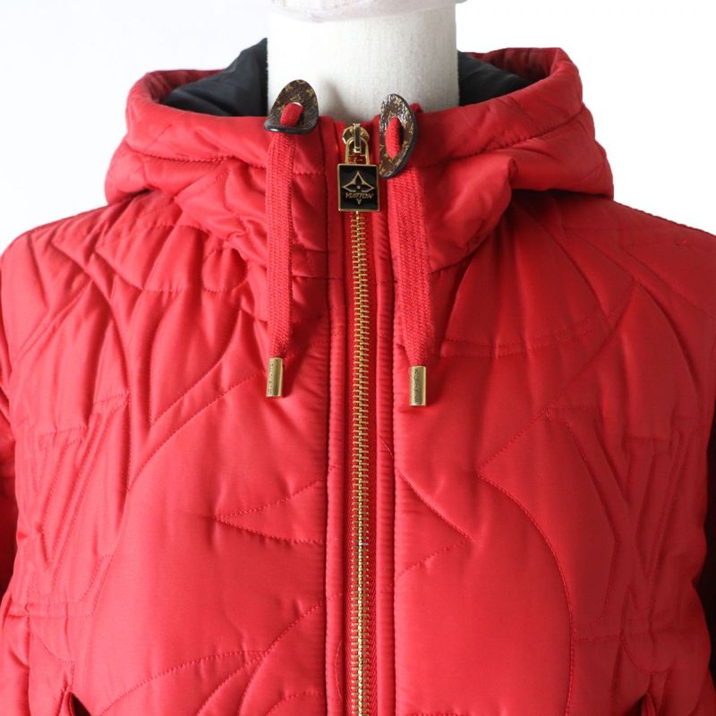 Current Price $759000 Louis Vuitton 2023 1aakbi Hooded Quilted Monogram