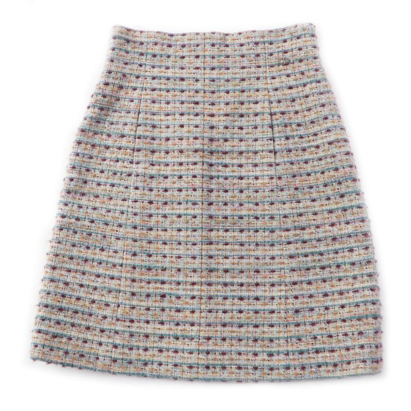CHANEL P59073 Tweed Trapeze Long Skirt With Scallion And Coco Mark Plate Multi