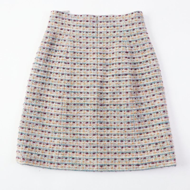 CHANEL P59073 Tweed Trapeze Long Skirt With Scallion And Coco Mark Plate Multi