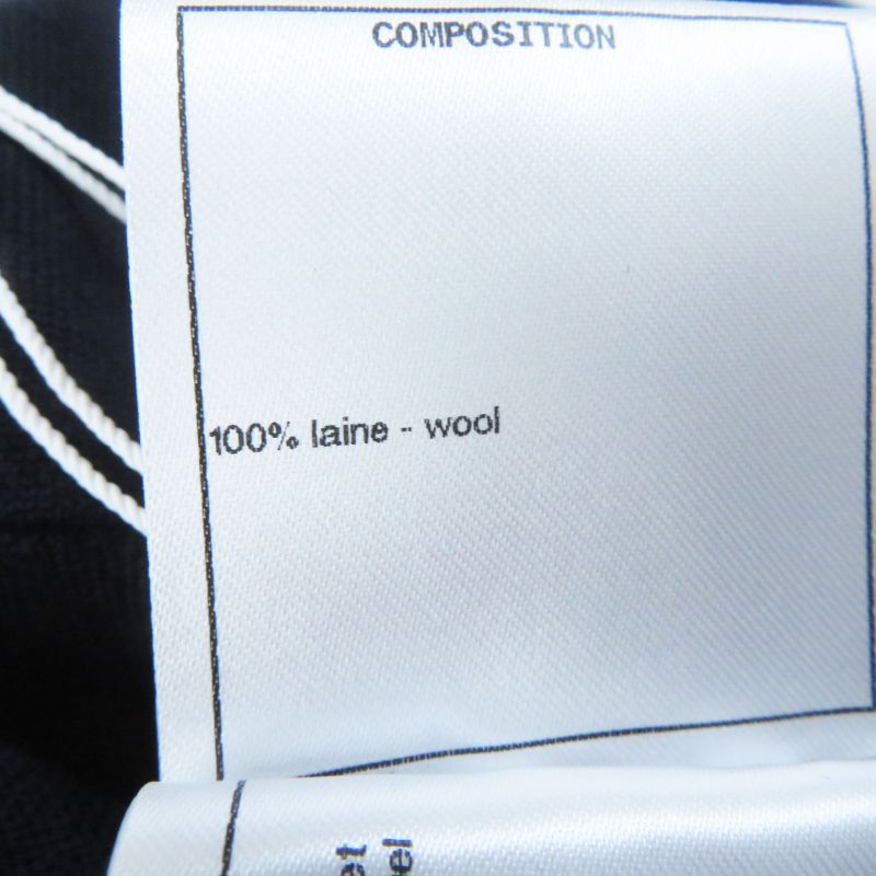 CHANEL 19B P62251 Turtleneck Long Sleeve Knit With Pocket And Coco Mark