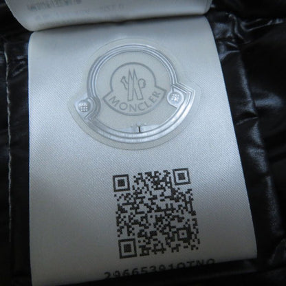 Moncler Mont Clesol 2022 Bardanette Short Length Down Jacket With Logo Patch