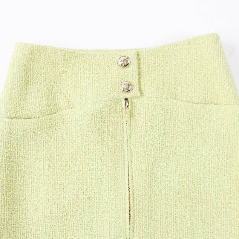 CHANEL P65340 100% Silk Lining With Coco Mark Gold Buttons Front Zip Tweed