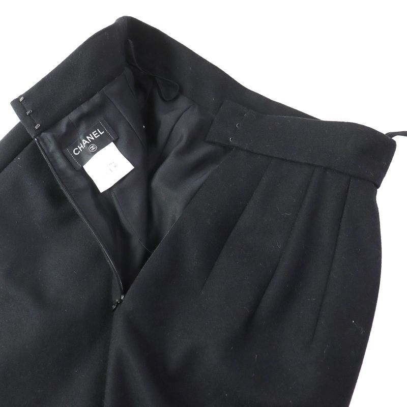 CHANEL P41438 25% Cashmere 100% Silk Lining Coco Mark Parts Wool Skirt Black