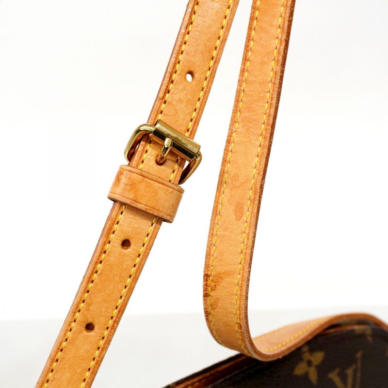 Louis Vuitton Shoulder Bag Monogram Drouot M51290 Brown Ladies