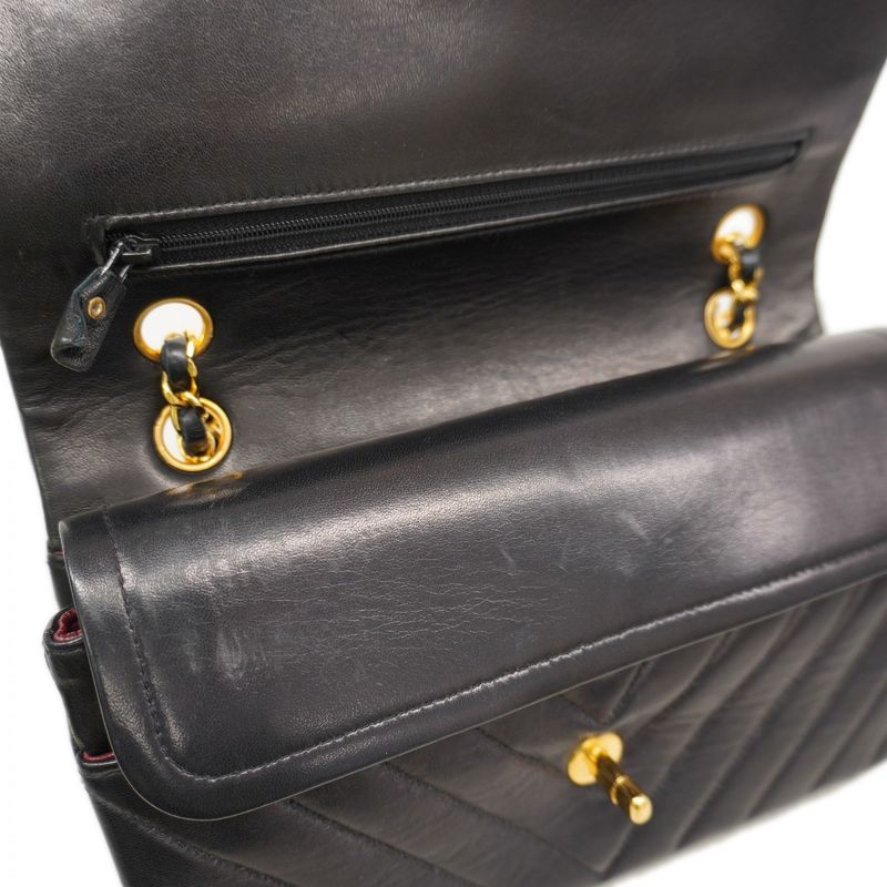 Chanel Shoulder Bag V-stitched Lambskin Black Gold Hardware Women