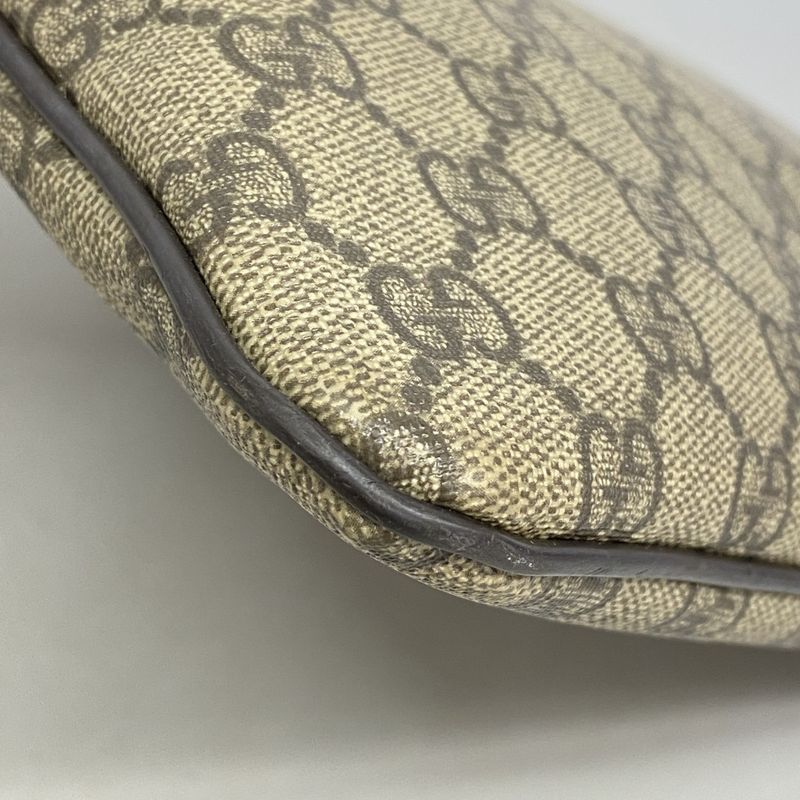 Gucci Shoulder Bag GG Supreme 295257 PVC Brown Chien Pan Gold Hardware Women