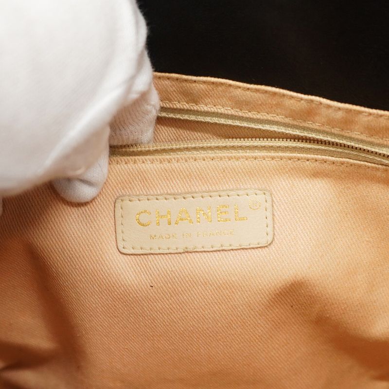 Chanel Shoulder Bag Camellia Leather Black Chien Pan Gold Hardware Women