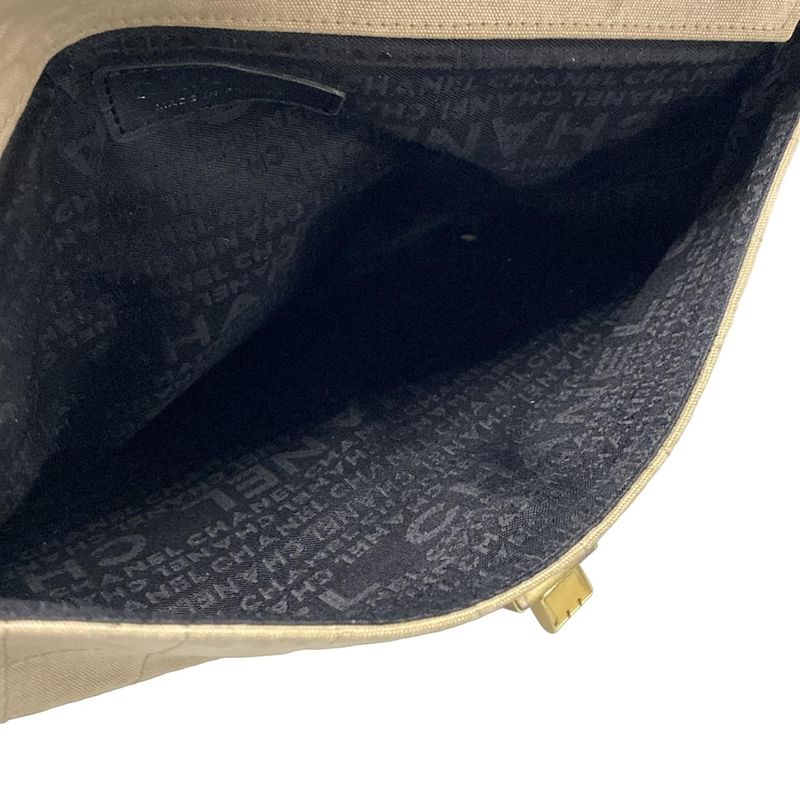 Chanel Handbag 255/matelasse Gray Beige Gold Hardware