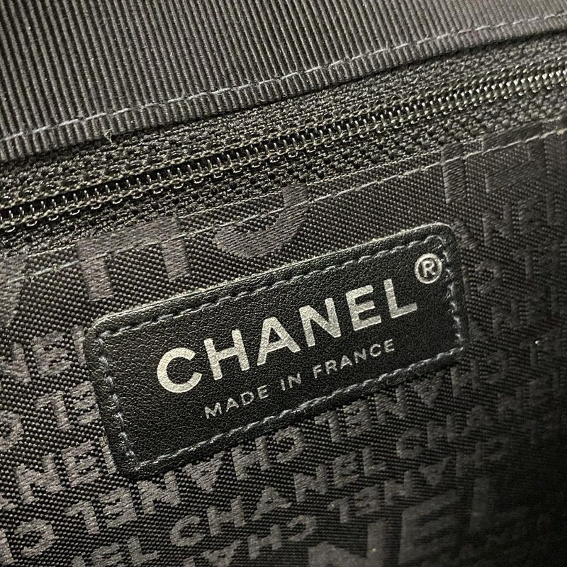 Chanel Shoulder Bag Mini Matelasse Black Chain Shoulder / Silver Hardware /