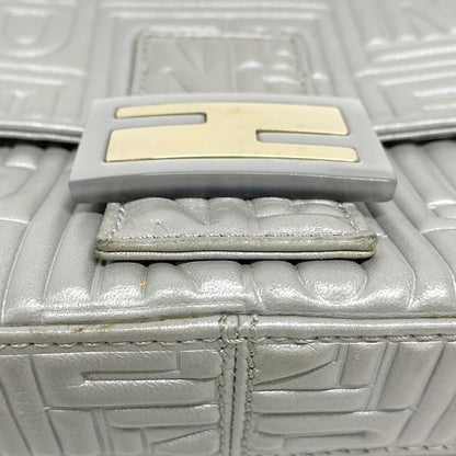 Fendi Handbag Mamma Bucket 8br600-ymu Silver Detachable Strap / Logo Embossed