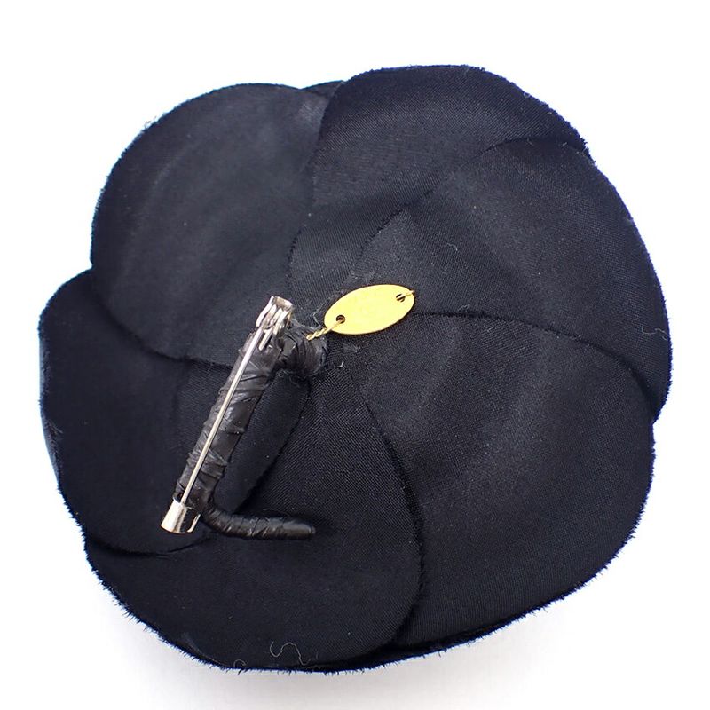 Chanel / Camellia / Black / Brooch / /j41-1