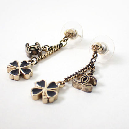 Chanel / Coco Mark / Clover / Earrings / Box Drawstring / /j49-1