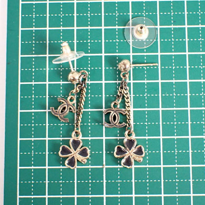 Chanel / Coco Mark / Clover / Earrings / Box Drawstring / /j49-1