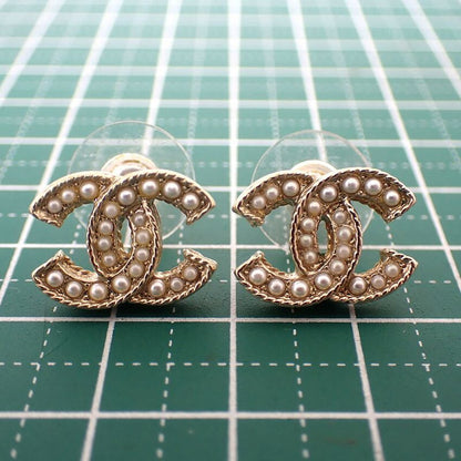 Chanel Coco Mark Faux Pearl Earrings //j55-49