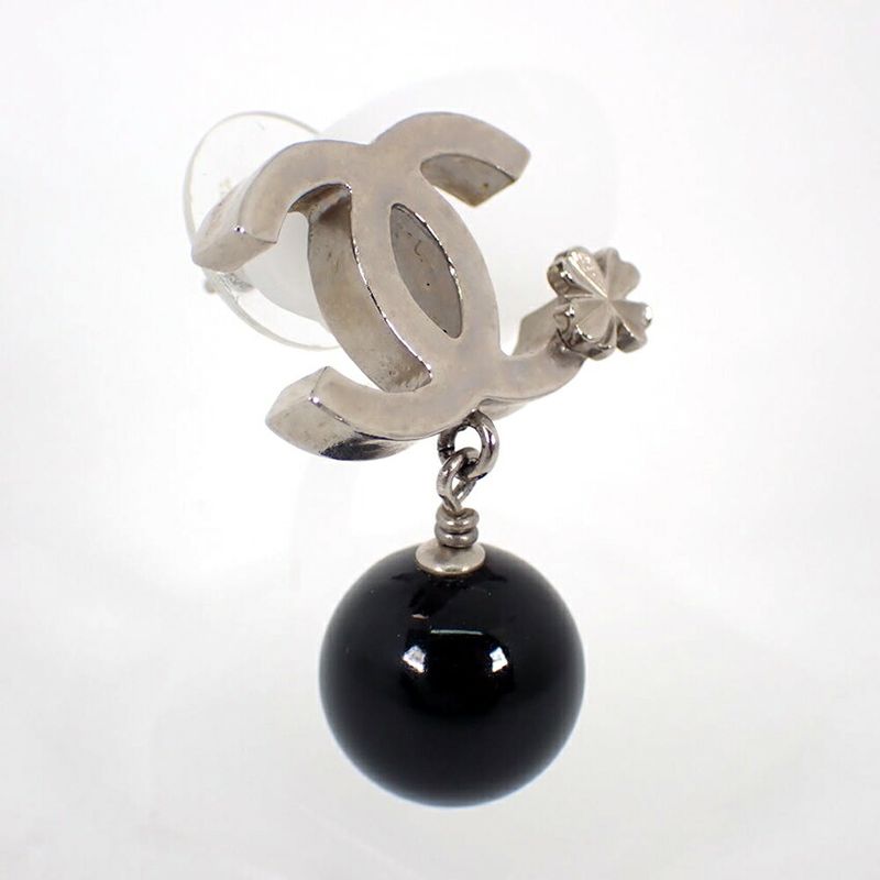 Chanel / Coco Mark / Earrings One Side / J36-6