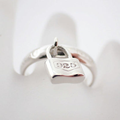 Tiffany & Co 925 1837 Cadenas Ring / Size 12.5 / J76-64