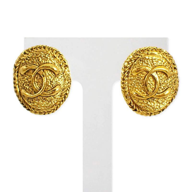 Chanel Gold Coco Mark Earrings //j72-23