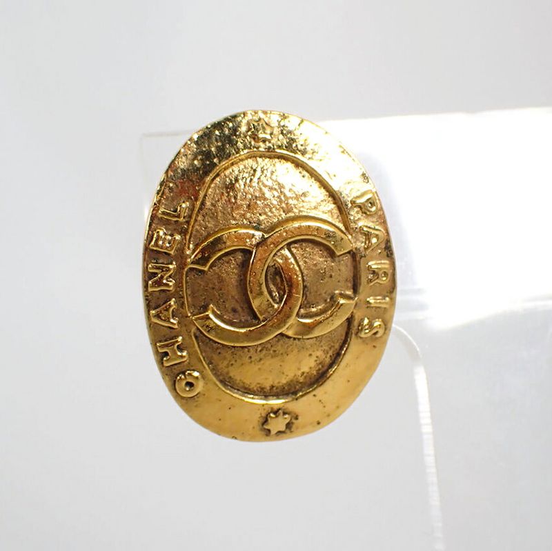 Chanel Gold Coco Mark Earrings //j72-27