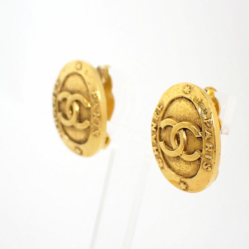 Chanel Gold Coco Mark Earrings //j72-27