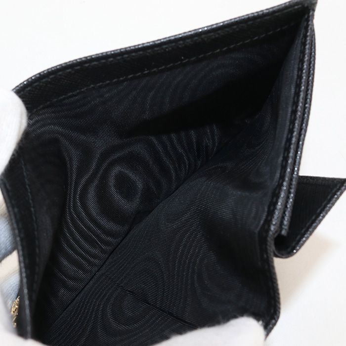 Prada Bifold Wallet Saffiano Leather Unisex