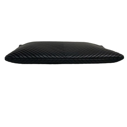 Chanel Clutch Bag V-stitch (chevron)/boy Chanel Black Gold Hardware Lambskin