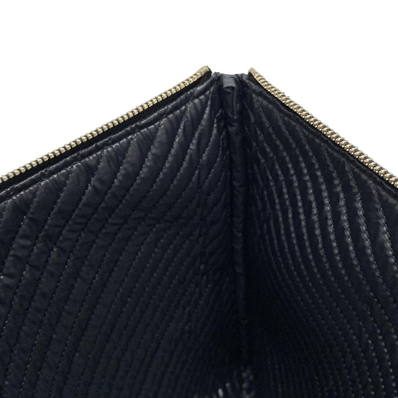 Chanel Clutch Bag V-stitch (chevron)/boy Chanel Black Gold Hardware Lambskin