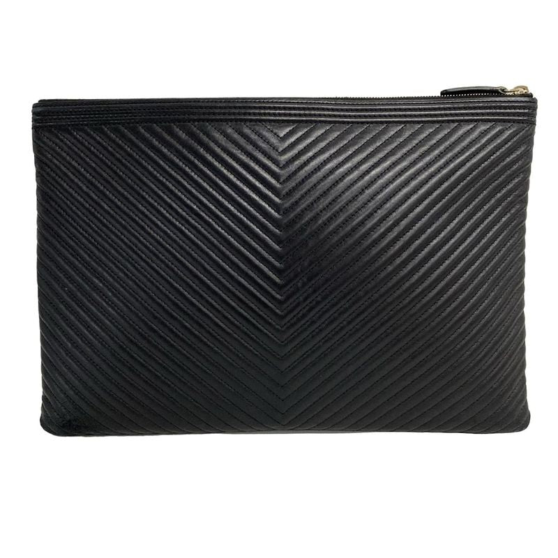 Chanel Clutch Bag V-stitch (chevron)/boy Chanel Black Gold Hardware Lambskin