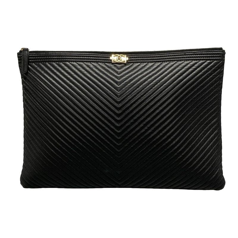Chanel Clutch Bag V-stitch (chevron)/boy Chanel Black Gold Hardware Lambskin