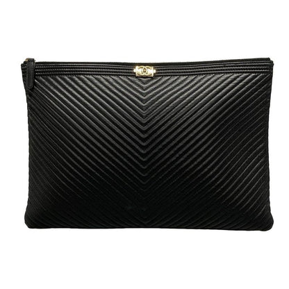 Chanel Clutch Bag V-stitch (chevron)/boy Chanel Black Gold Hardware Lambskin
