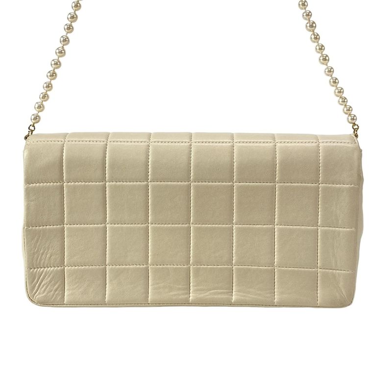 Chanel Shoulder Bag Chocolate Bar Stitch A19095/y02870/30905 Beige Cles A Gold