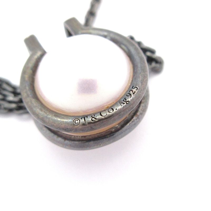 Tiffany & Co Necklace Fresh Water Pearl Link Pendant Silver And White