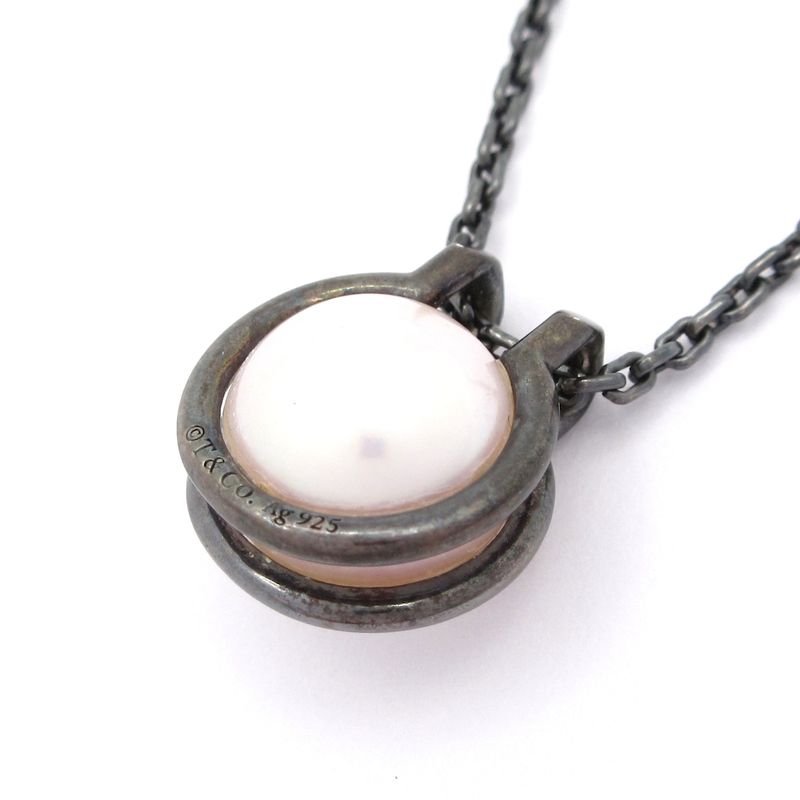 Tiffany & Co Necklace Fresh Water Pearl Link Pendant Silver And White