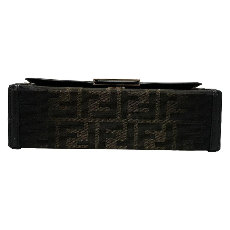 Fendi Handbag Baguette Soft Trunk Zucca Pattern 7va565 Beige And Black Leather