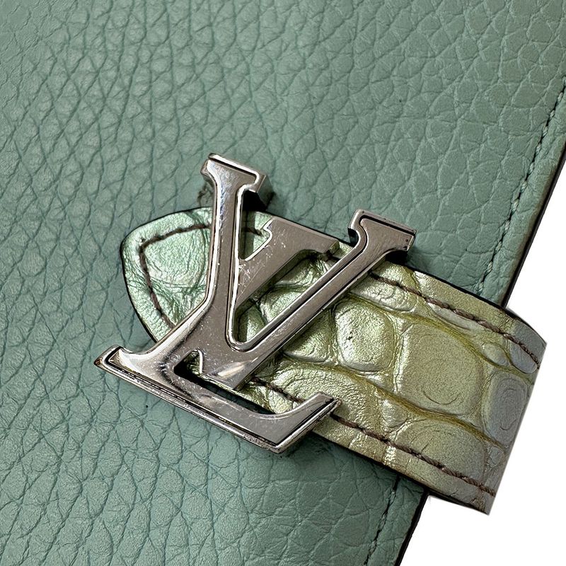 Louis Vuitton Wallets Ladies Branded Bifold Wallet Taurillon Leather LV