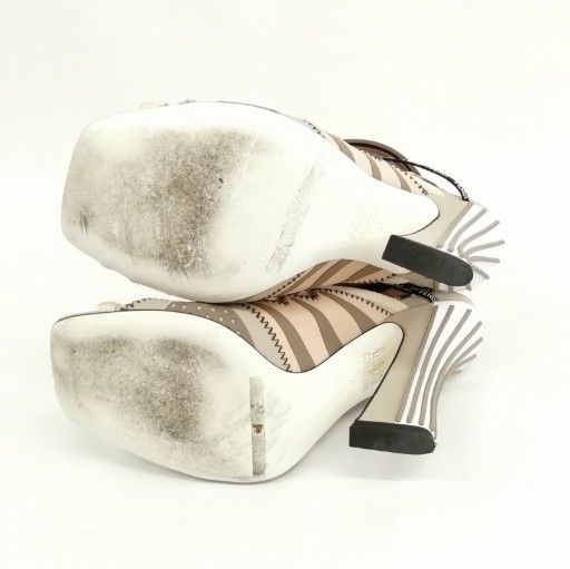 Fendi Freedom Mesh Sandals 37 Beige