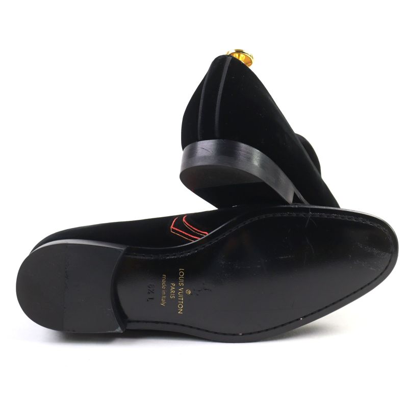 Louis Vuitton Hauteuil Line Velour Opera Shoes With LV Logo Embroidery Slip-on