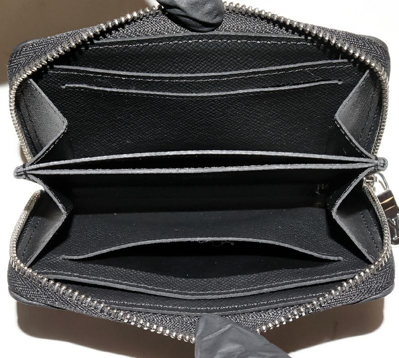 Louis Vuitton Coin Case Taiga Noir Black Zippy Coin Purse M30511