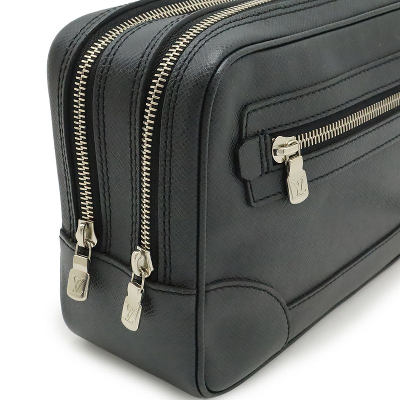 Louis Vuitton Taiga Pavel Second Bag Clutch Bag Leather Ardoise Black Silver