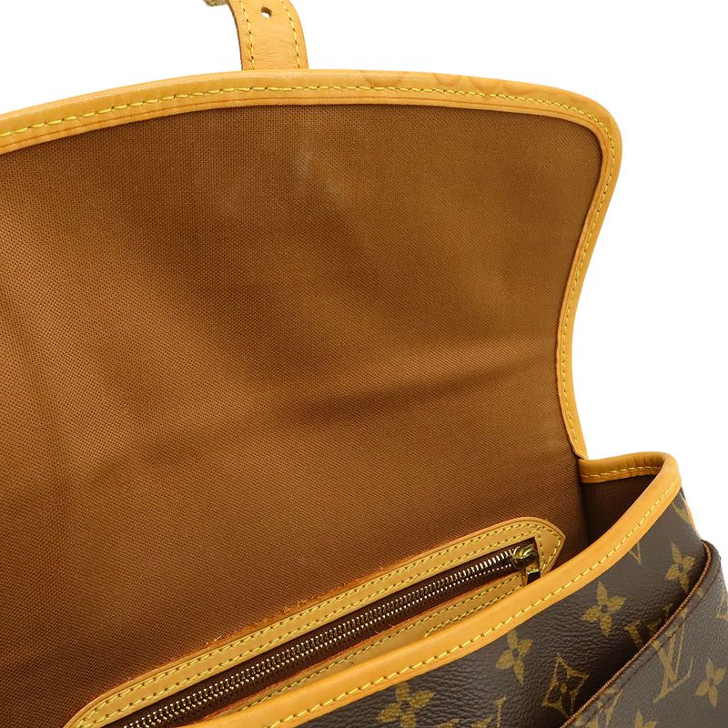 Louis Vuitton Monogram Sologne Shoulder Bag Crossbody M42250