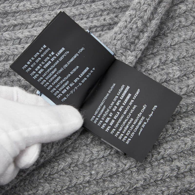 Prada Logo Knitted Scarf Cashmere Virgin Wool Ladies Prada